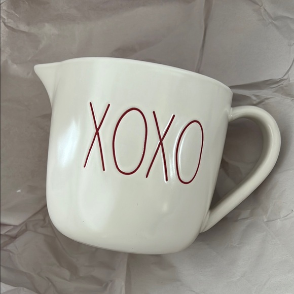 Rae Dunn Other - NWT Rae Dunn XOXO Cream Pitcher - White and Red